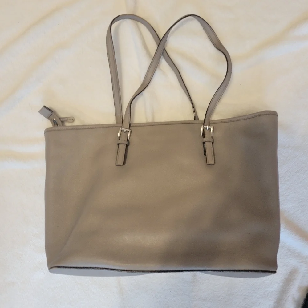 Michael Kors Jet Set Travel Tote Shoulder Bag Taupe Saffiano Leather Work Bag